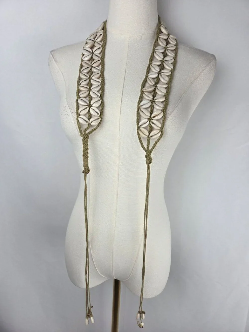 VTG Handmade Boho Macrame Cowrie Shell Belt OS‎ Tan Braided Tie Waist Artisan